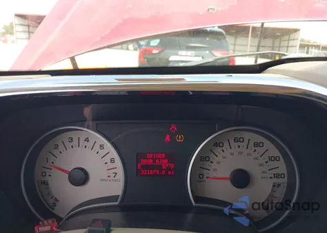 2009 Ford Explorer Eddie Bauer из США, поврежденный, VIN 1FMEU74E99UA14862